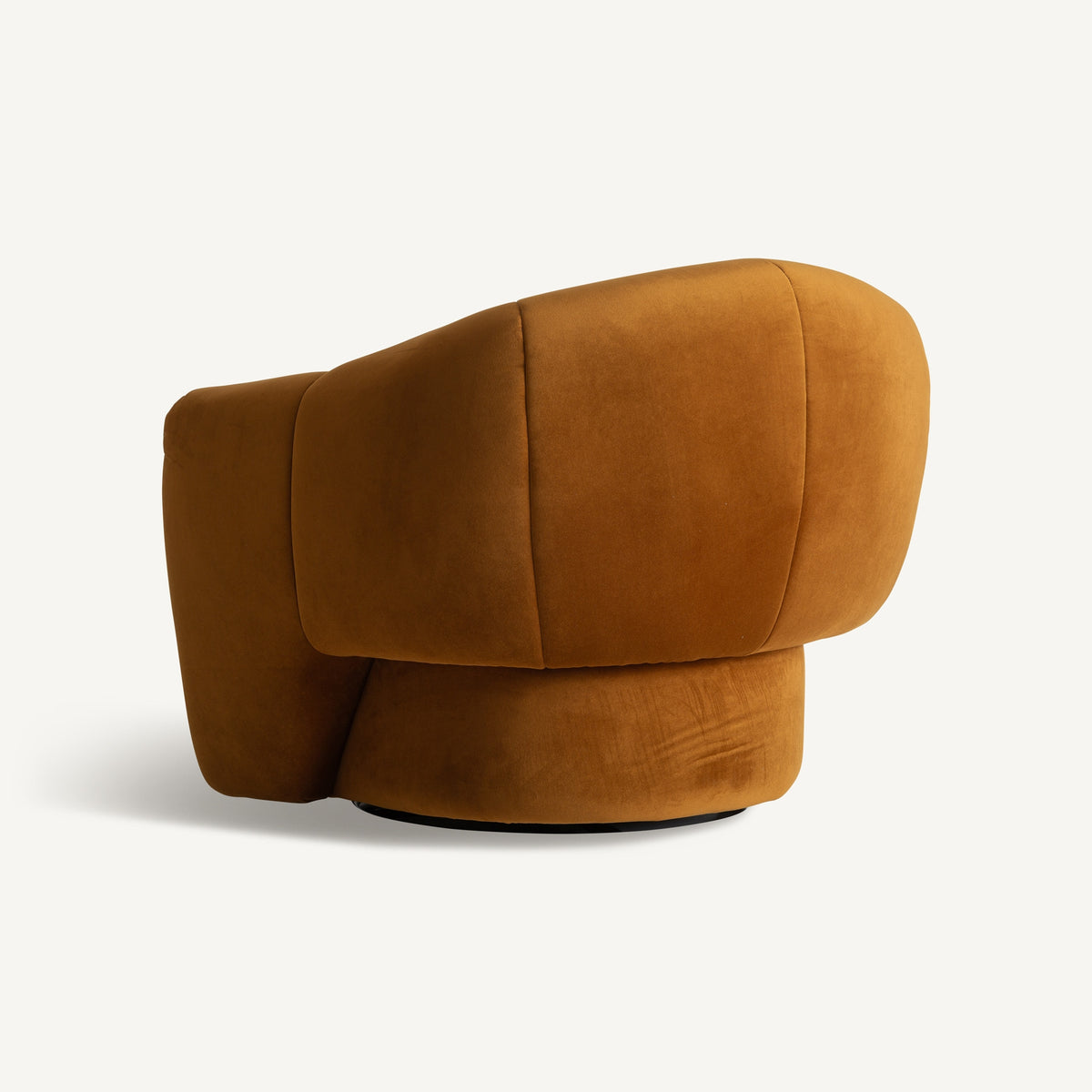 MAHR ARMCHAIR