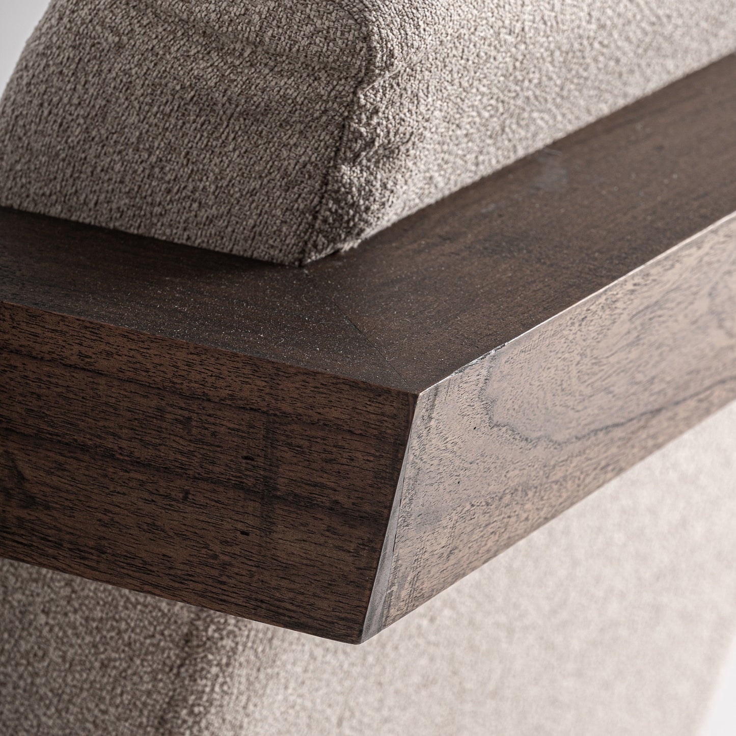Virazeila Armchair
