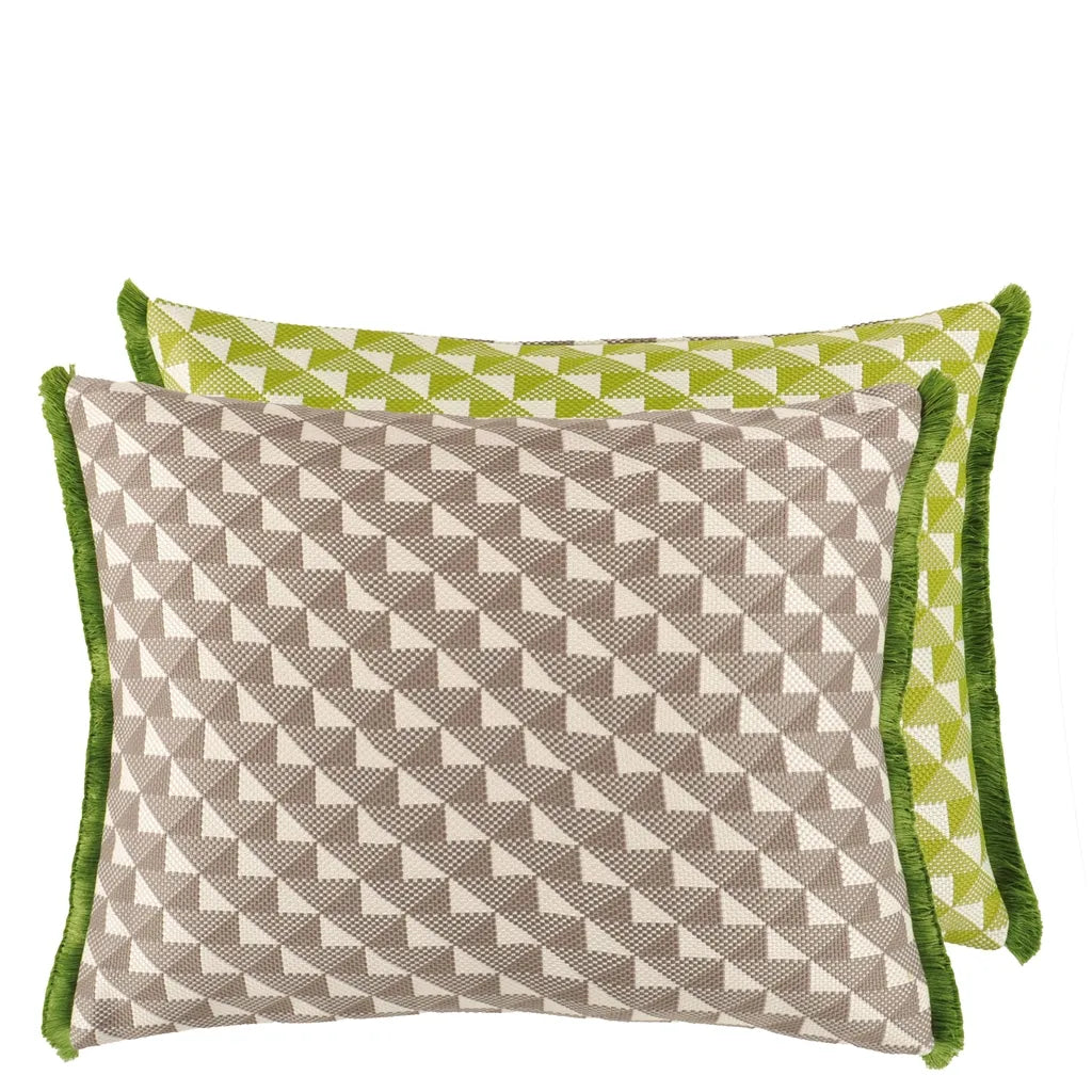 Tarakan Birch Cushion