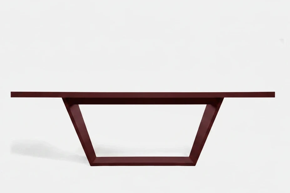 Trape Dining Table