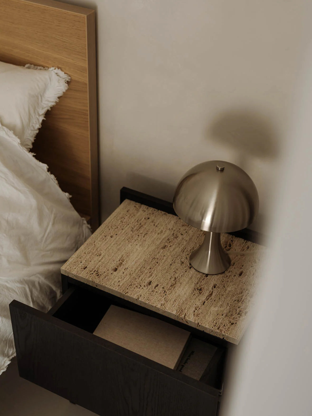 Noto bedside table