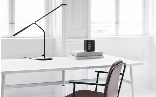 Flow table lamp