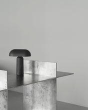 Carregar imagem no visualizador da galeria, Porta table lamp
