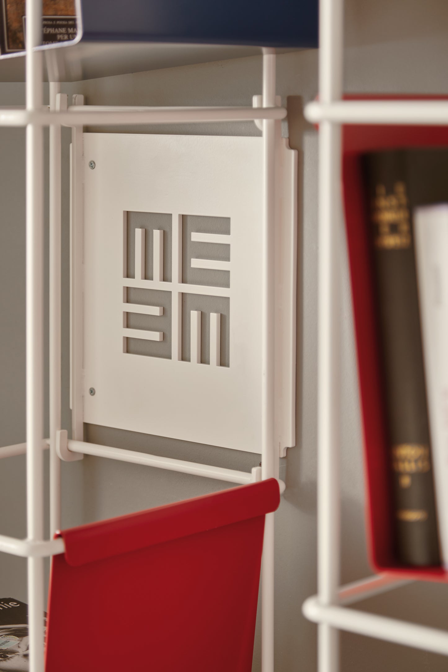 Libro verticale