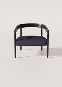 Nua armchair