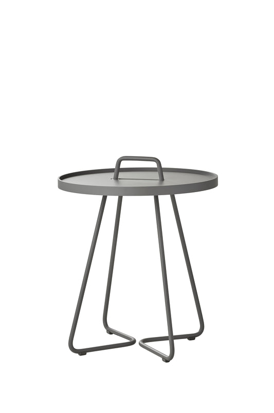 On-the-move table