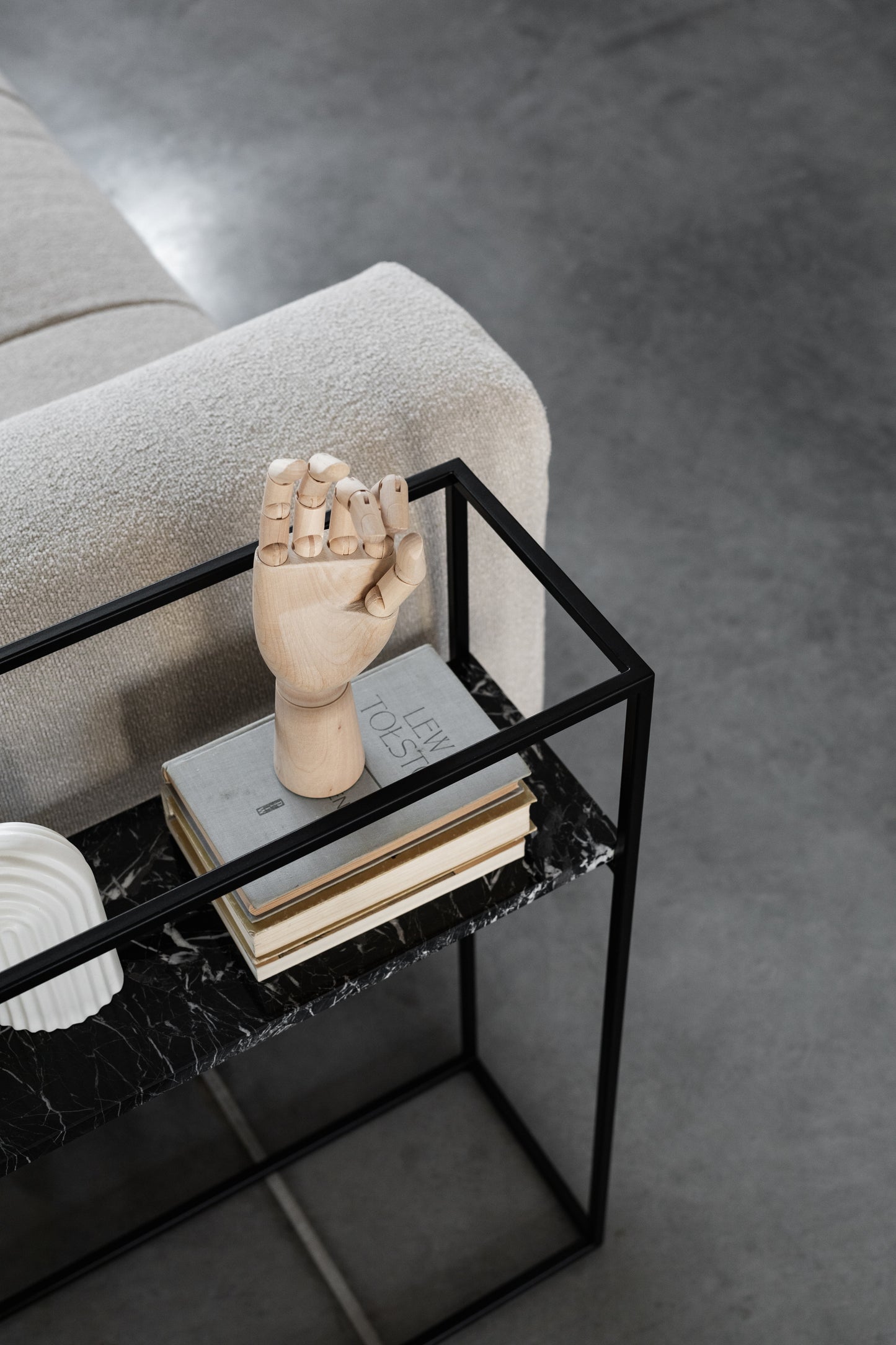 Bloom Garden console