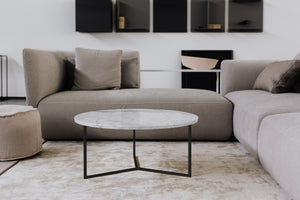 Oval coffee table