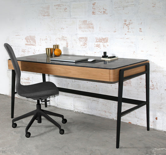Bouvet desk nero marquina