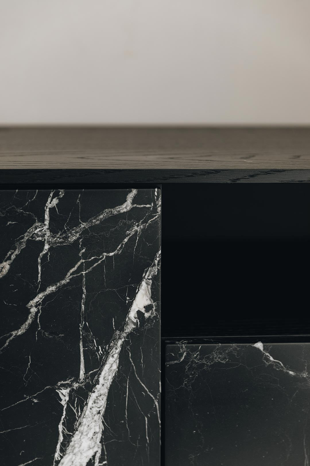 Storm Nero Marquina