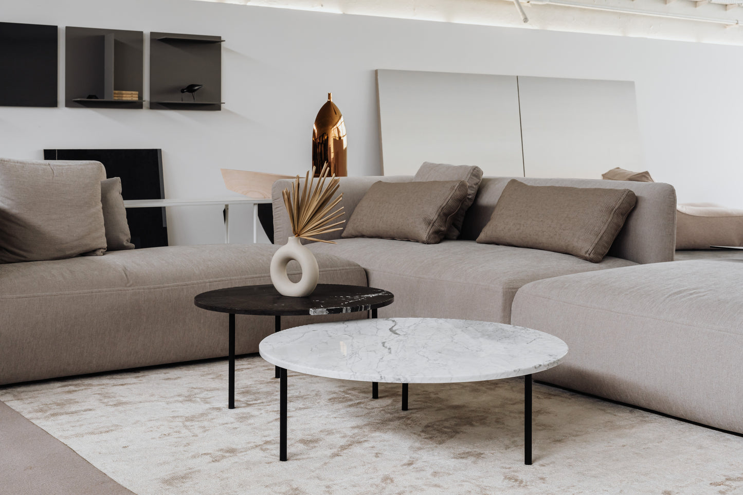 Gruff coffee table