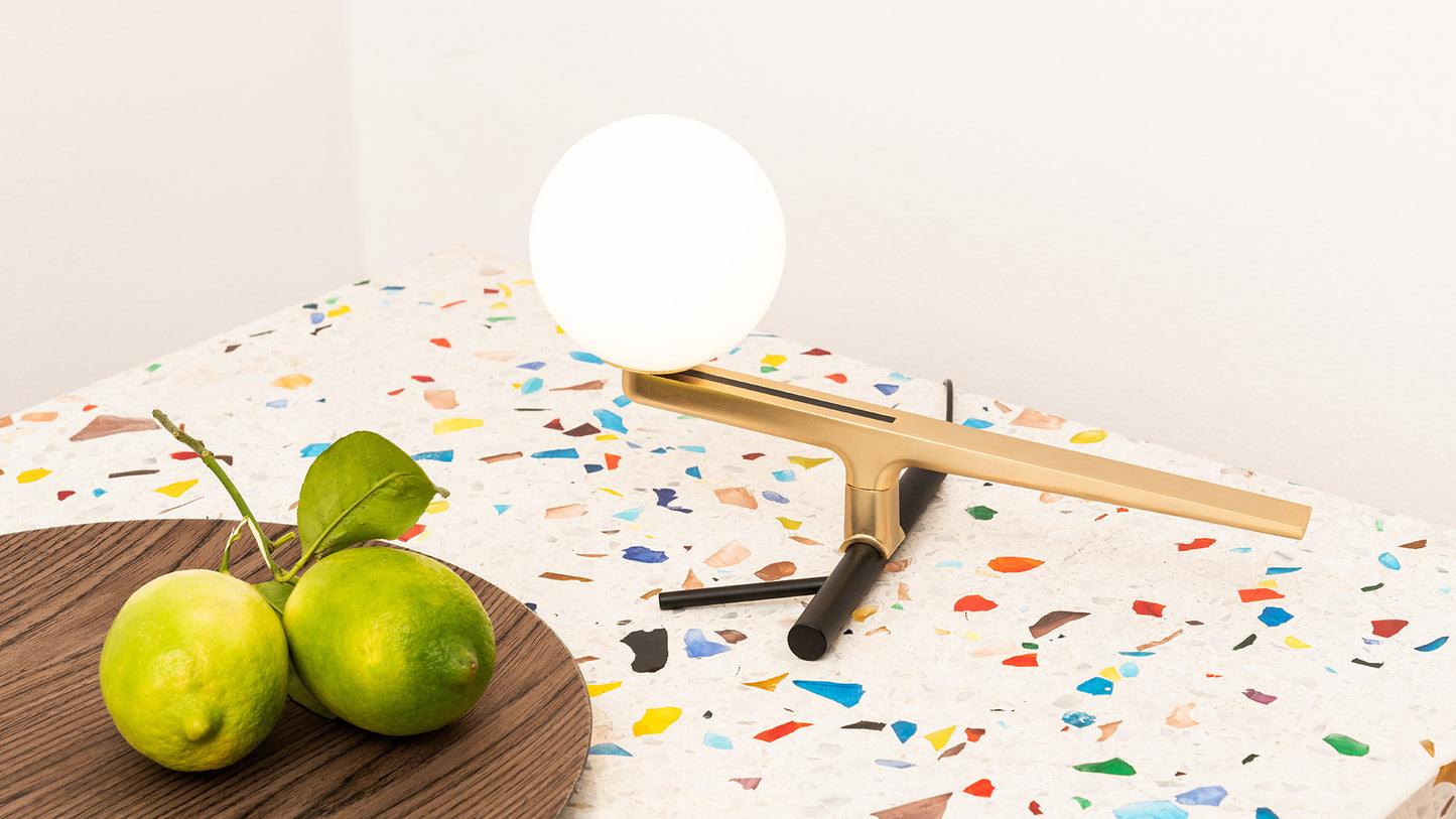 Yanzi table